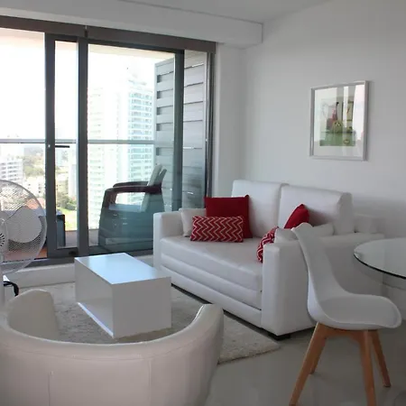 P7 Brava 1 Dorm más plus sin sabanas y sin toallas Apartamento